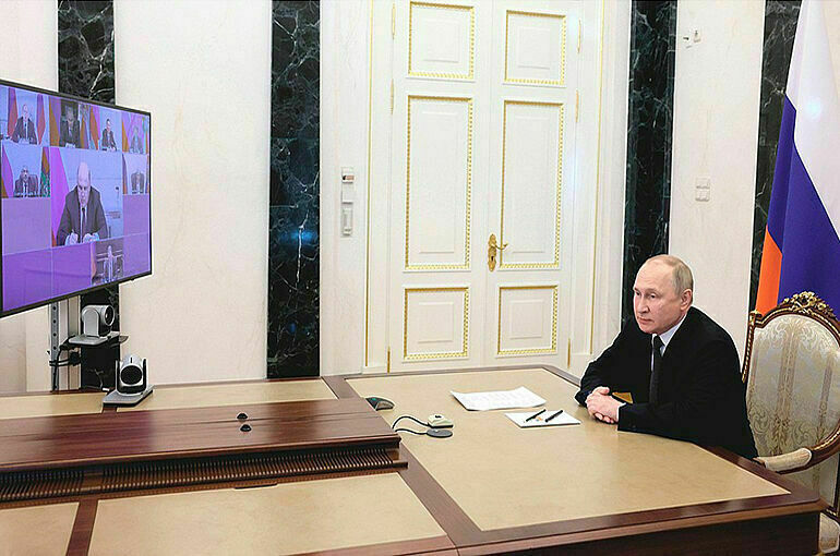 Путин обсудил с Советом безопасности спецоперацию и расширение НАТО