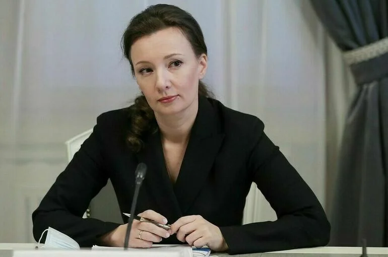 Кузнецова заявила о готовности оказать Херсону помощь по социальным вопросам