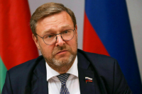 Косачев: Лозунг «Россия — для русских» стал бы национальным самоубийством
