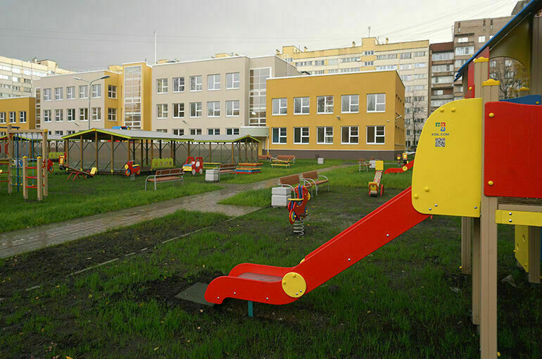 В трех регионах России построят новые детские сады