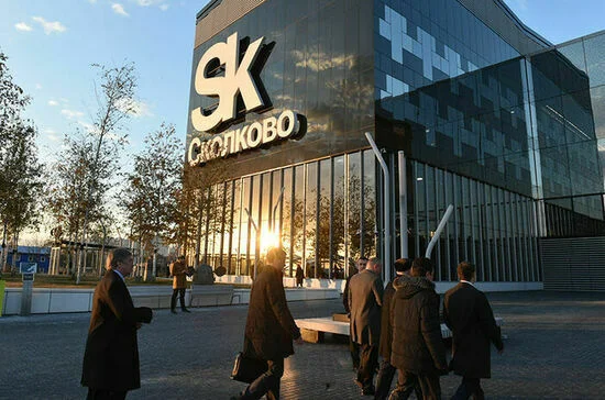 Россиян хотят позвать на экскурсии в аэропорты и на заводы