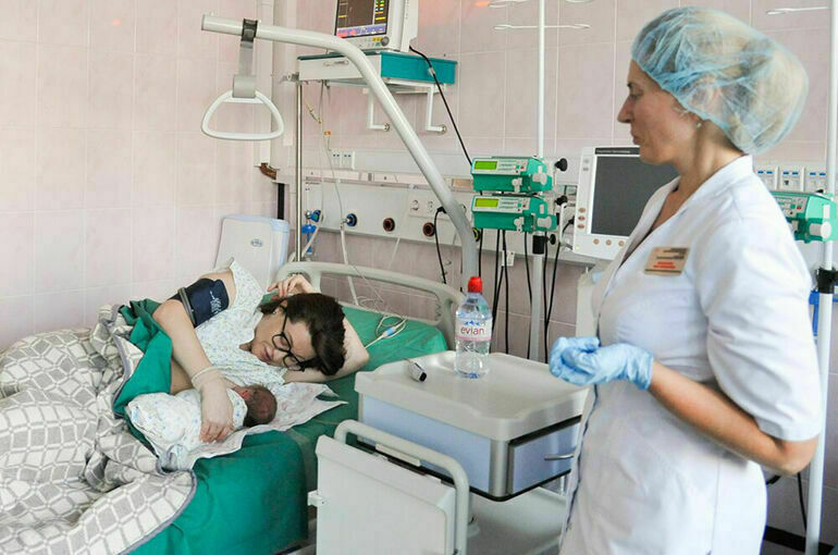 Иностранцев хотят лишить права на услуги суррогатных матерей