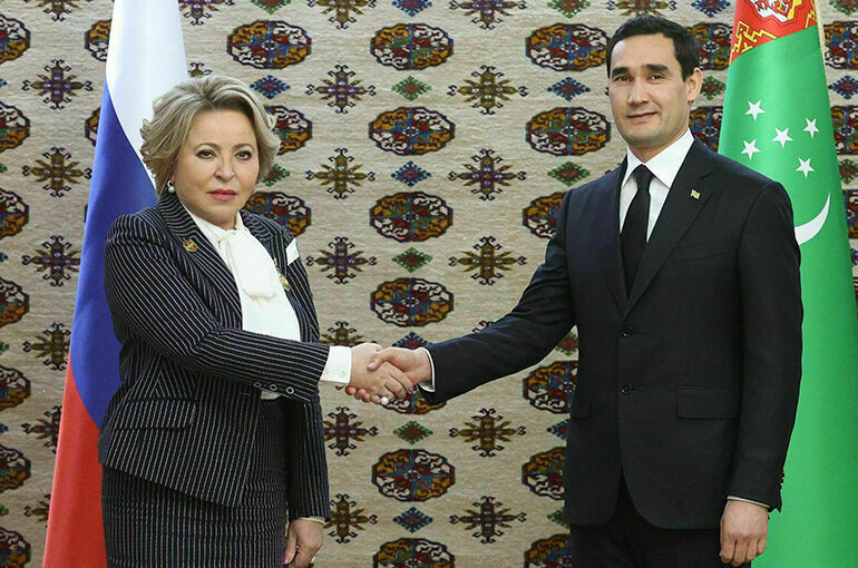 Матвиенко поздравила президента Туркмении с награждением орденом Дружбы
