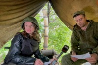  Момент обстрела снарядами «Град» во время интервью с военным ДНР попал на видео