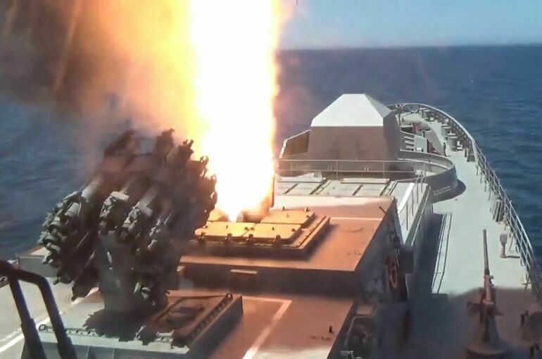 Российская армия ракетами «Калибр» уничтожила партию вооружения из США и Европы
