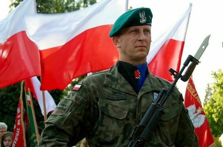 Экс-командующий ВДВ РФ: США запретили Польше вводить армию на Украину