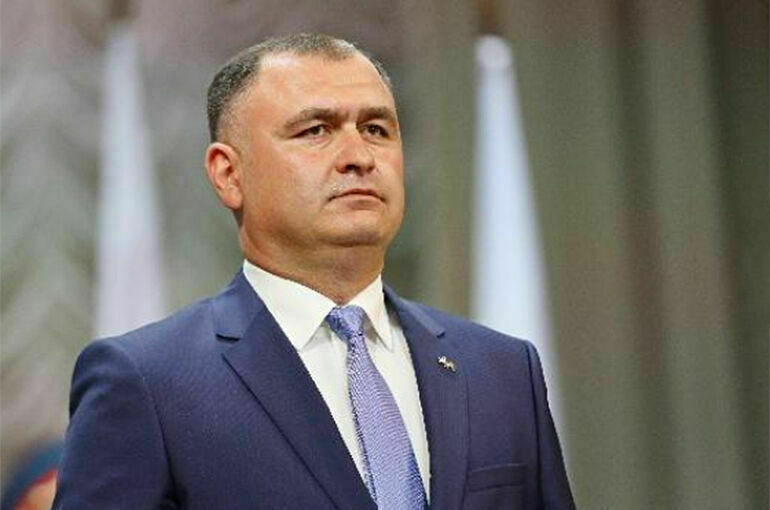 Глава Южной Осетии приостановил указ о референдуме по вхождению в РФ