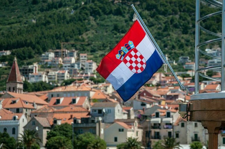 Еврокомиссия заявила о готовности Хорватии вступить в еврозону с 2023 года