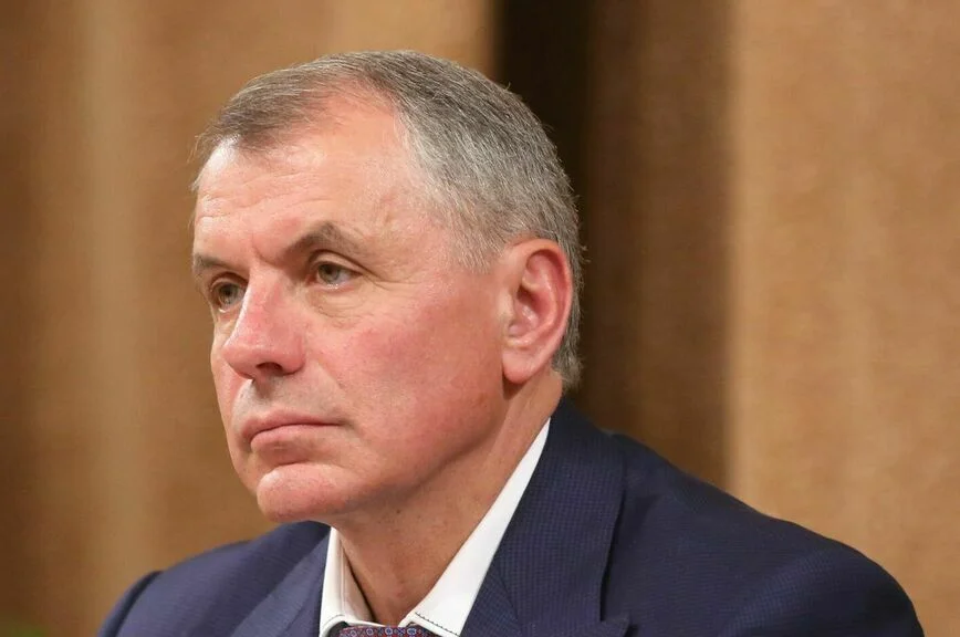Владимир Константинов