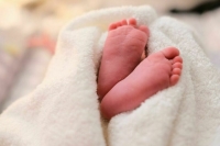 Возможности регистрации новорожденных по месту жительства родителей хотят расширить