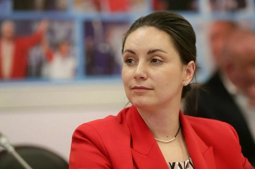 Юлия Саранова.