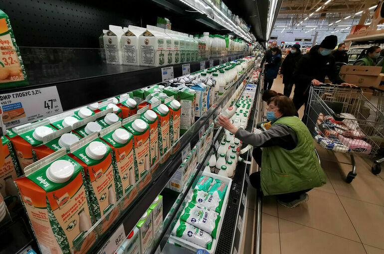 Врач рассказал о пользе кефира для организма в разное время суток