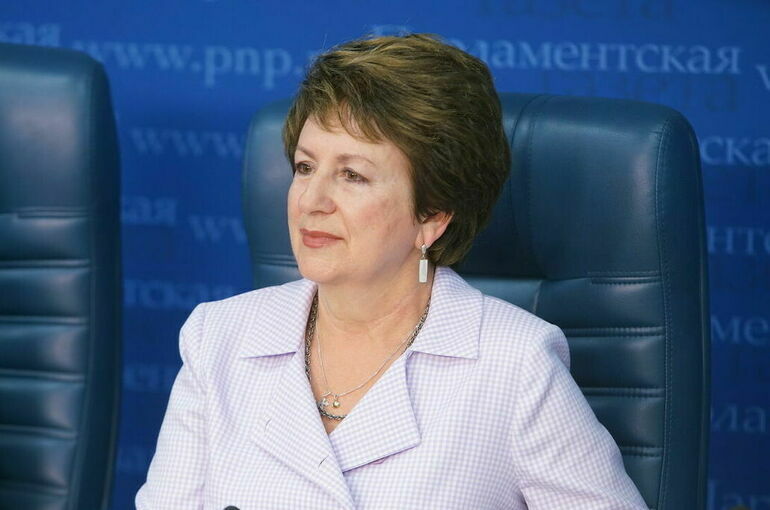 В Совфеде попросили Российское историческое общество проверить школьные учебники по предмету