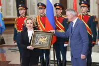 Валентина Матвиенко на церемонии передачи Мечей Победы. Фото: пресс-служба Совета Федерации