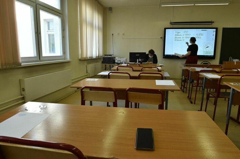 Подмосковье поможет Донбассу перейти на российские образовательные стандарты