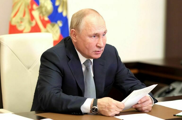 Путин заявил, что народ России объединяют нравственные ценности и патриотизм