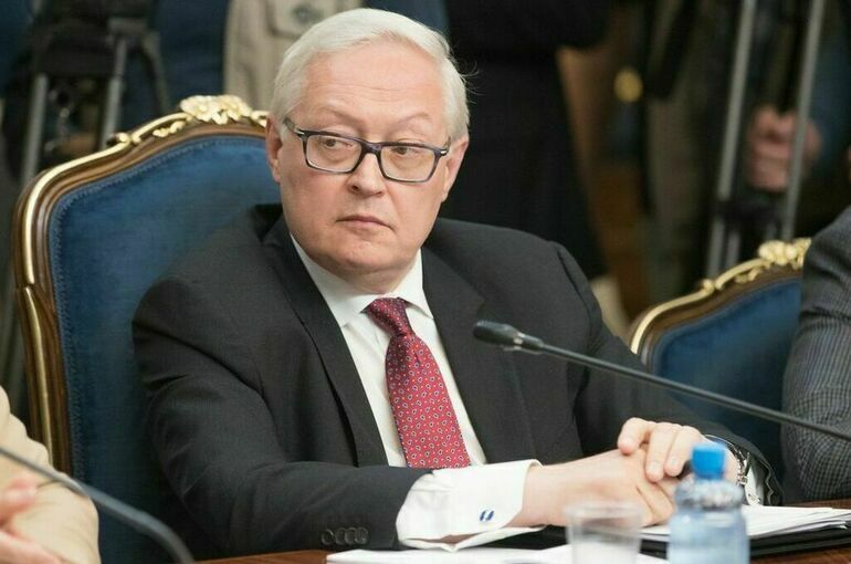 Рябков: Россия достигнет целей операции на Украине несмотря на позицию Запада