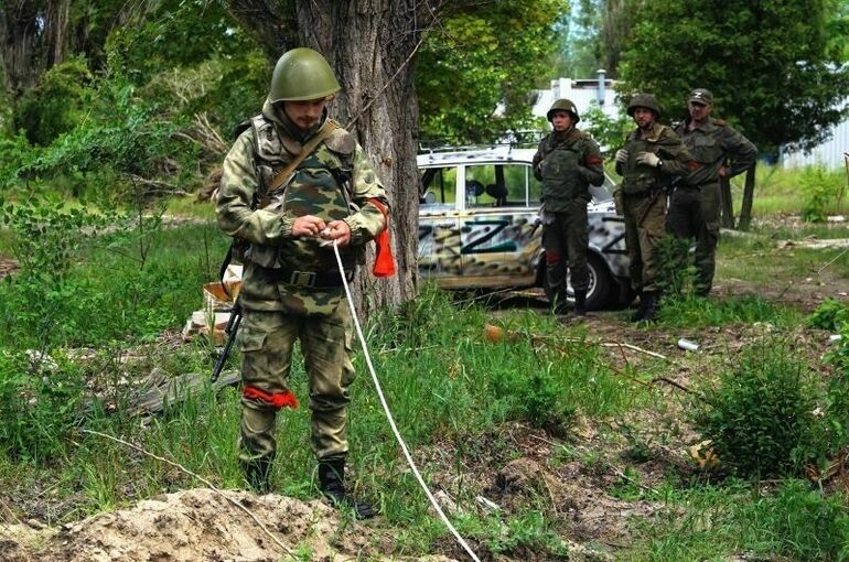 Силы ЛНР и российские военные начали зачистку промзоны Северодонецка