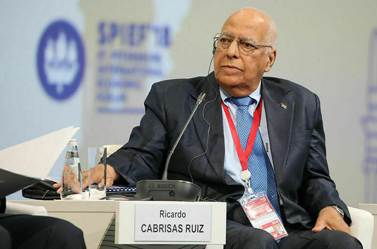 Вице-премьер Кубы назвал ПМЭФ-2022 особенным