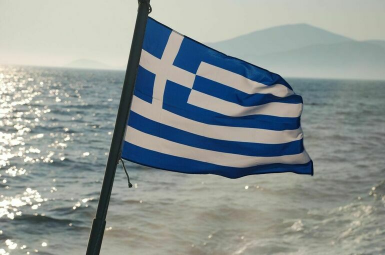 Греция и Кипр возобновили паромное сообщение