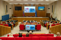Парламентарии Ямала предлагают усовершенствовать региональные законы о патриотическом воспитании