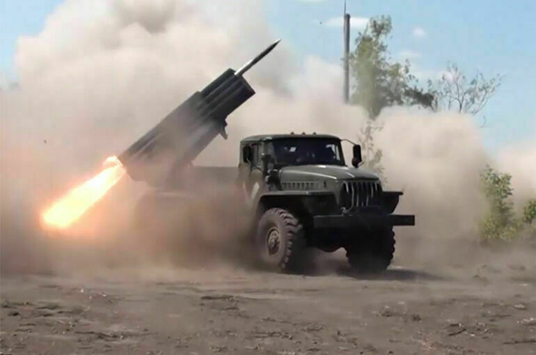 Минобороны РФ: Уничтожено 49 резервуаров с топливом для украинской военной техники