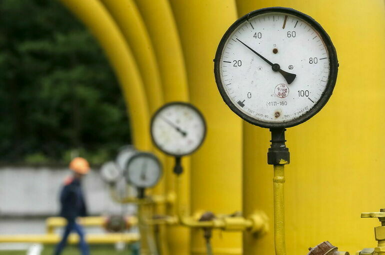 Цена газа в Европе превысила 1500 долларов впервые с марта