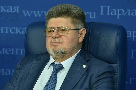 Евгений Брюн