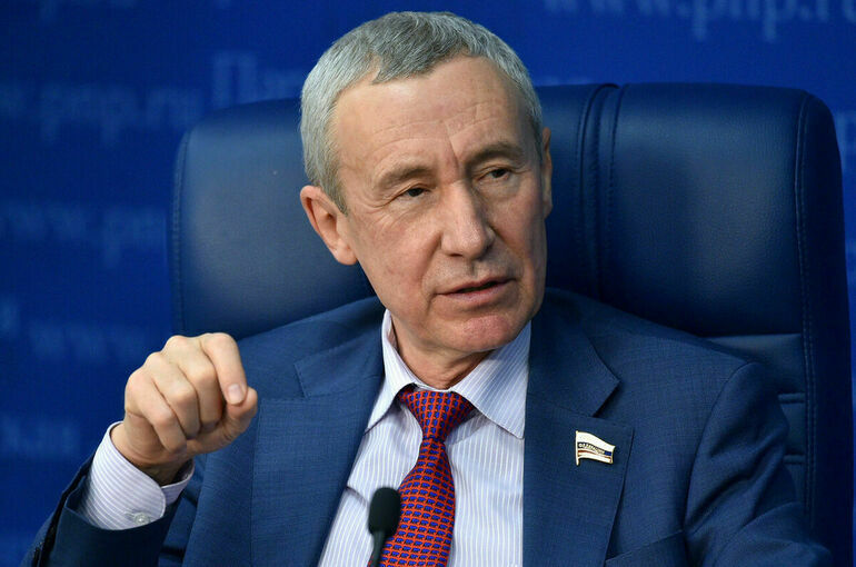 Климов прокомментировал обвинения в адрес России по крушению Boeing в Донбассе