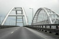 Аксенов назвал причину задымления в районе Крымского моста