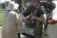 В освобожденное село под Угледаром доставили гуманитарную помощь из Подмосковья