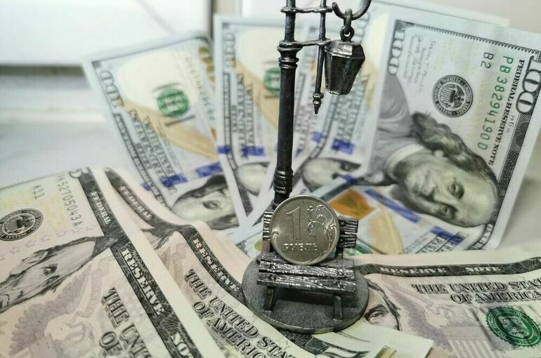 Курс доллара на Мосбирже превысил 60 рублей
