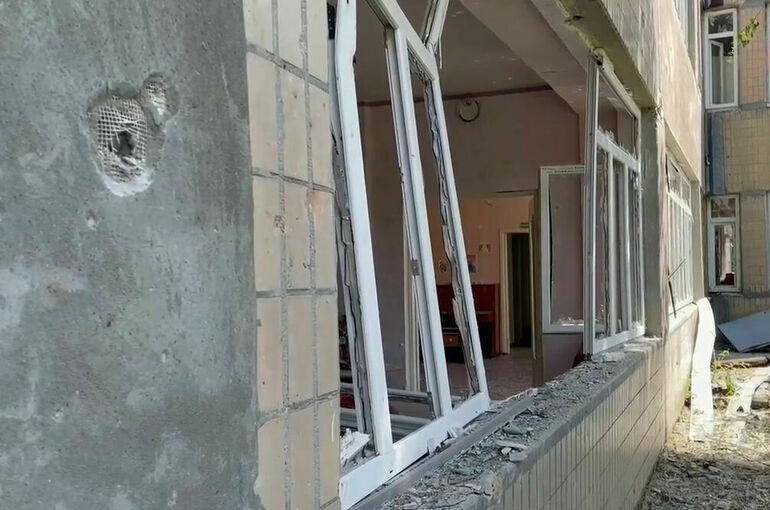 В результате обстрелов ВСУ в Донецке пострадали детский сад и жилые дома