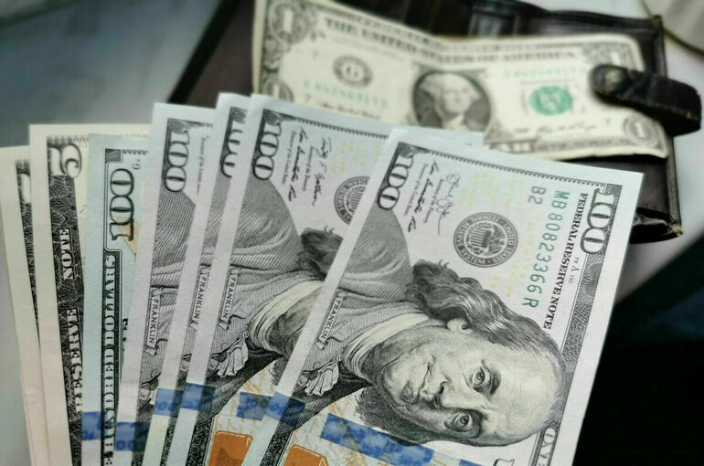 Болгария заблокировала перевод на счет посольства РФ 890 тысяч долларов