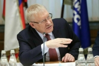 Олег Морозов предложил прекратить контракты по поставкам электроэнергии с Литвой