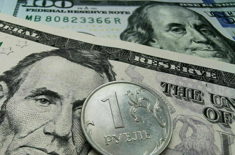 Курсы доллара и евро опустились ниже 60 рублей