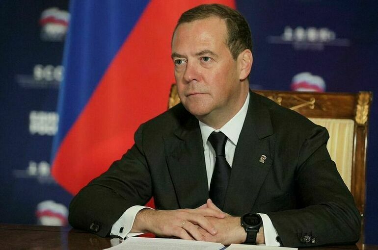 Медведев: ЕС нехотя признал, что требования по транзиту в Калининград справедливы