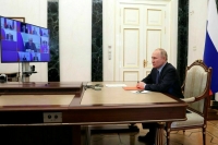 Путин обсудил с членами Совбеза ситуацию в регионах РФ