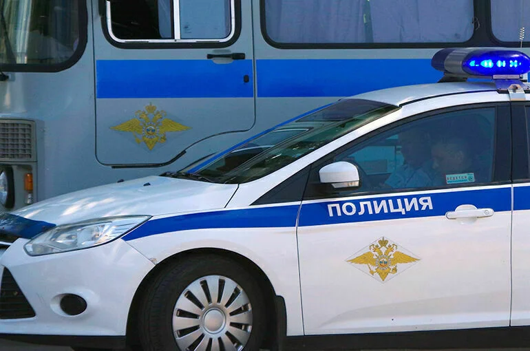 В квартире в Новошахтинске обнаружили четыре тела с огнестрельными ранениями