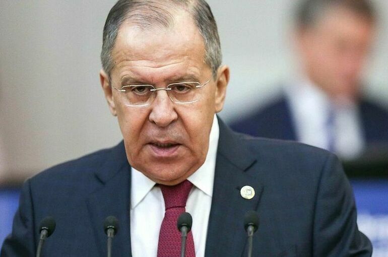 Лавров: Россия выступает за создание независимой и эффективной финансовой системы