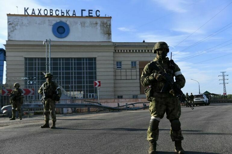Украинская армия вновь обстреляла район Каховской ГЭС под Херсоном