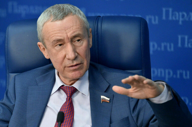 Климов: Идея о штрафах за поставки нефти РФ в Китай — бессмысленна