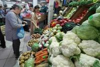 За неделю в России выросли цены на сосиски
