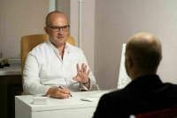 Ряду категорий россиян предлагают дать право на бесплатную психологическую помощь