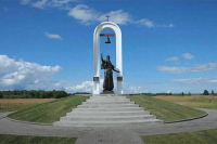 В Смоленской области по инициативе Володина установили памятник Василисе Кожиной