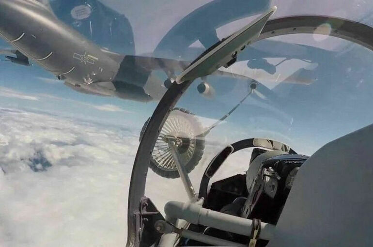 Китайский эксперт назвал три цели военных учений в районе Тайваня