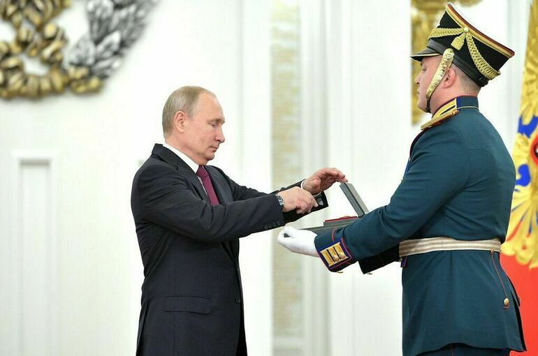 Путин наградил посла РФ в Польше орденом Александра Невского