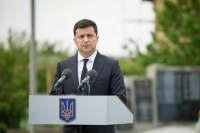 Зеленский потребовал от ЕС значительной финансовой помощи Украине