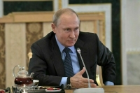 Путин: Строительная отрасль по праву считается одним из локомотивов национальной экономики