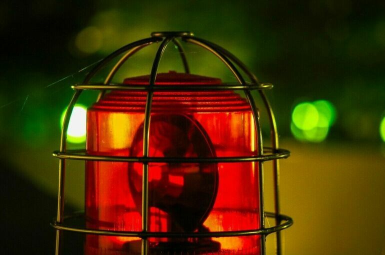 Часть здания МЧС рядом с корпусами Запорожской АЭС уничтожена обстрелами